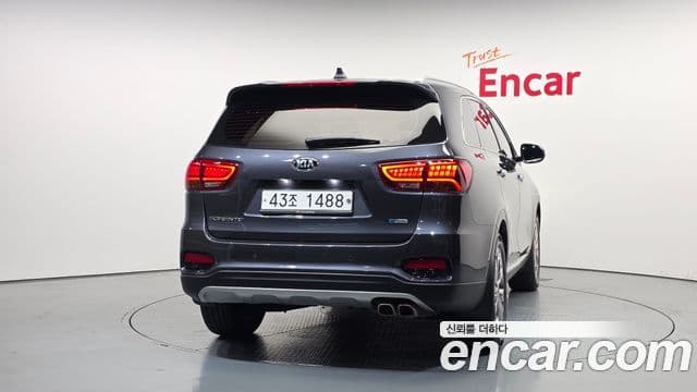 Kia The New Sorento 4