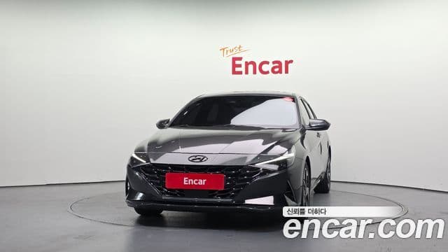 Hyundai Avante (CN7) 2