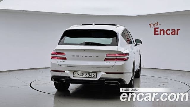 Genesis GV80 4
