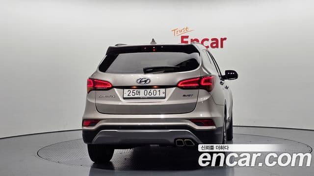 Hyundai Santa Fe The Prime 3