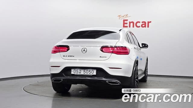 Mercedes-Benz GLC-Class X253 4