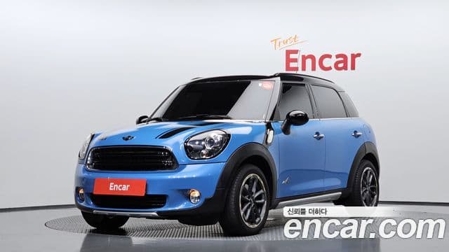 MINI Cooper D Countryman 1