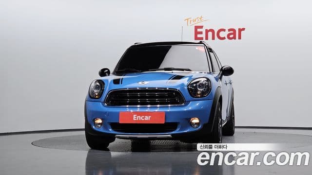 MINI Cooper D Countryman 3