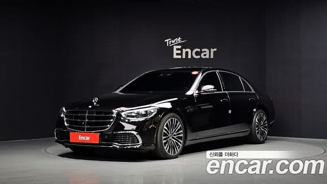 Mercedes-Benz S-Class W223 1