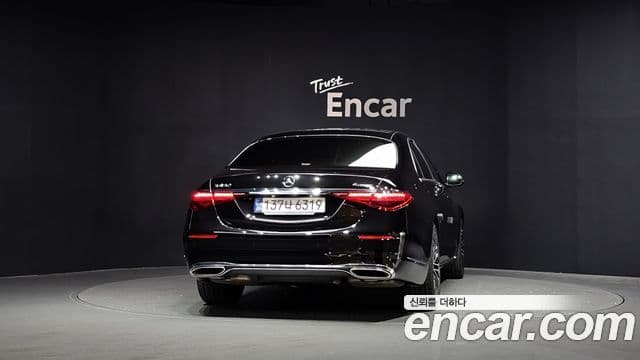 Mercedes-Benz S-Class W223 4