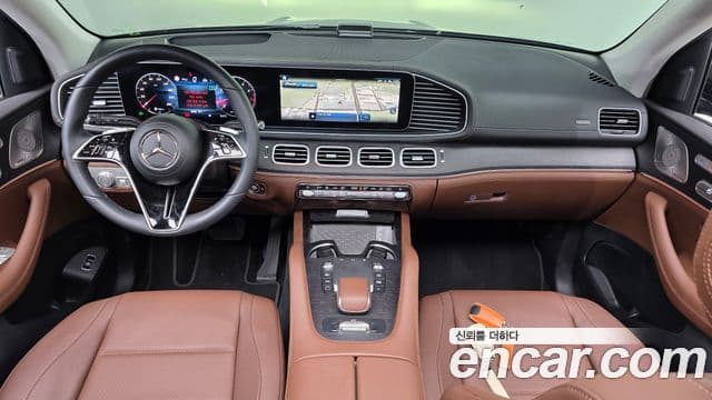 Mercedes-Benz GLE-Class W167 4