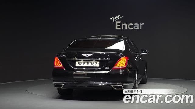 Genesis EQ900 4