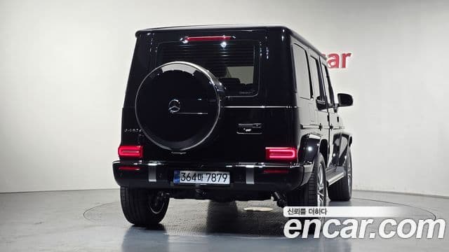 Mercedes-Benz G-Class W465 3