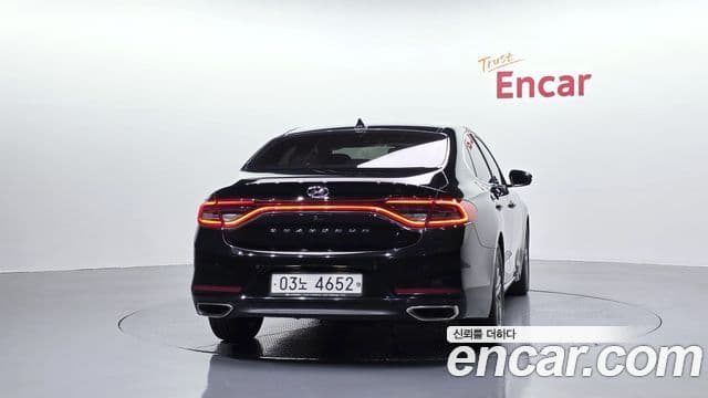 Hyundai Grandeur IG 4