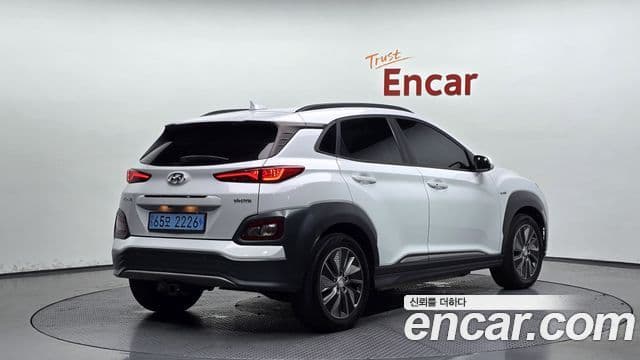Hyundai Kona Electric 2