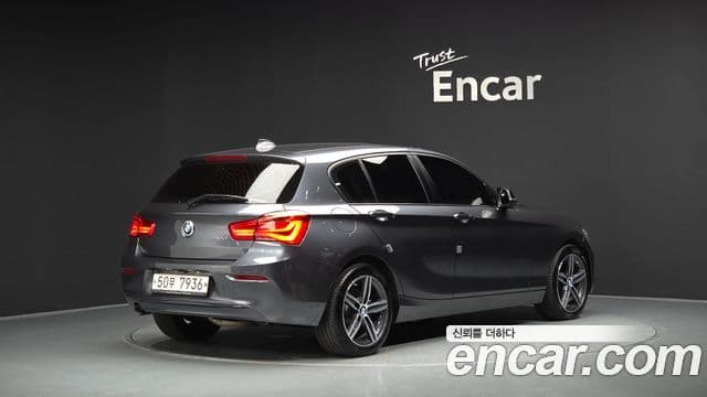 BMW 1 Series (F20) 2