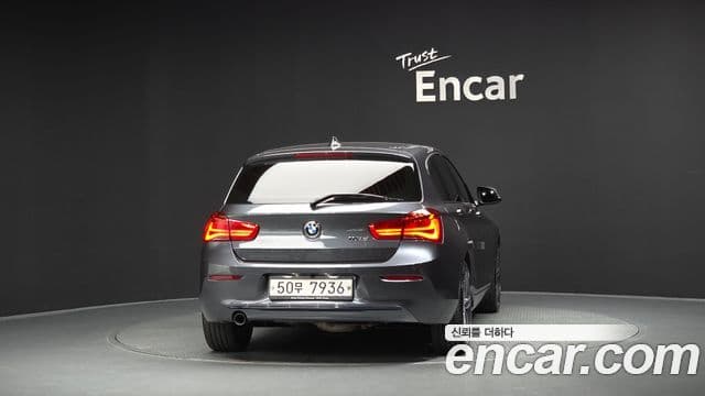 BMW 1 Series (F20) 4