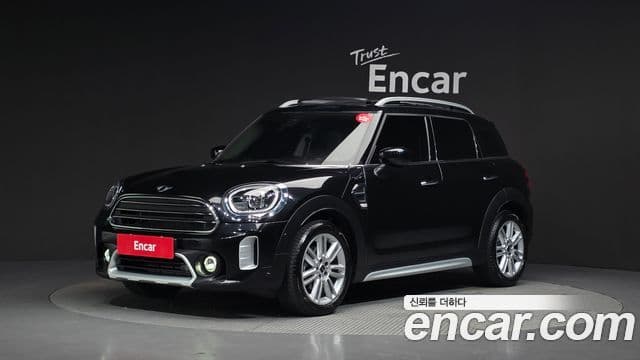 MINI Cooper Countryman 1
