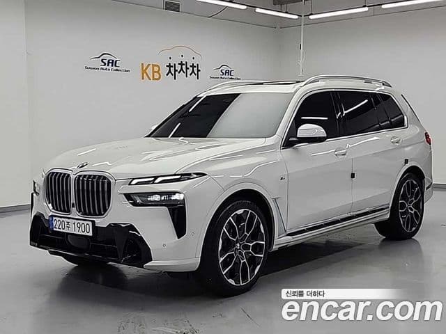 BMW X7 (G07)