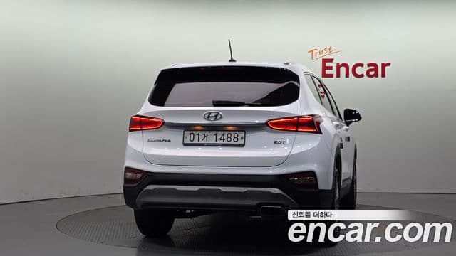 Hyundai Santa Fe TM 4