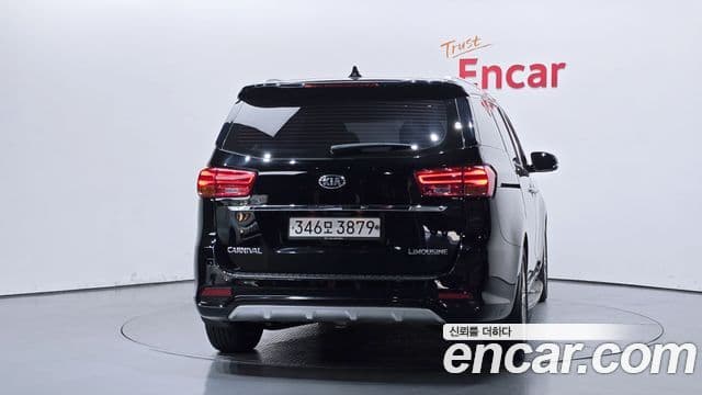Kia The New Carnival 4