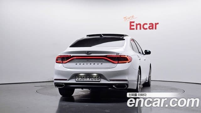 Hyundai Grandeur IG 4