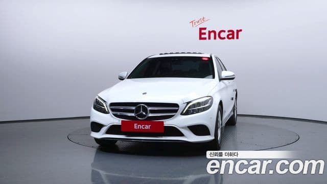 Mercedes-Benz C-Class W205 3