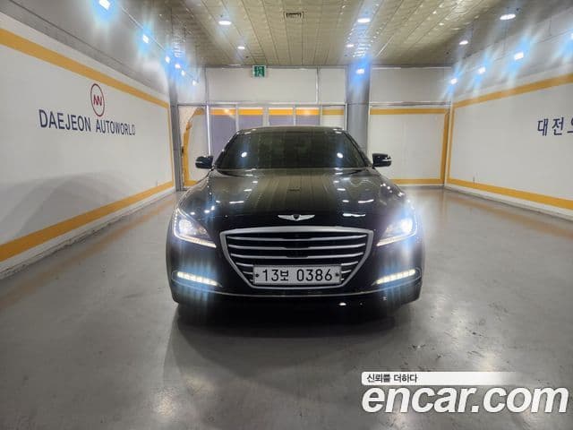 Hyundai Genesis DH 1