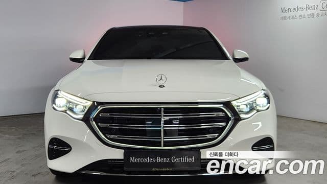 Mercedes-Benz E-Class W214 3