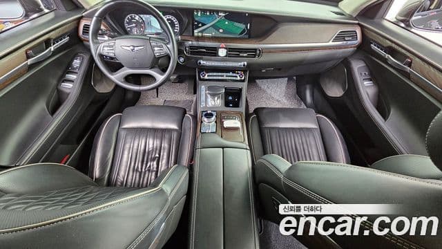 Genesis G90 4