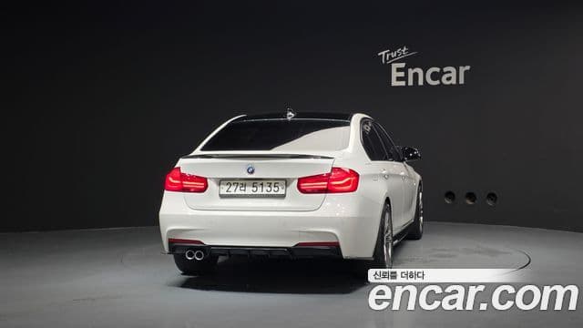 BMW 3 Series (F30) 4