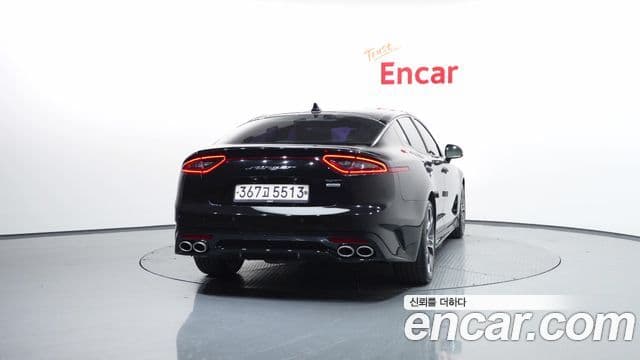 Kia Stinger 4