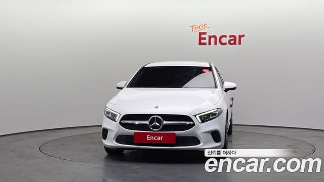 Mercedes-Benz A-Class W177 3