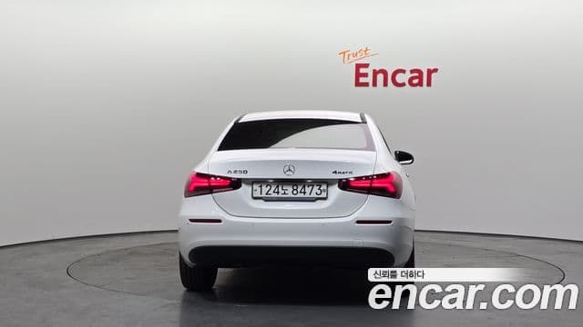 Mercedes-Benz A-Class W177 4
