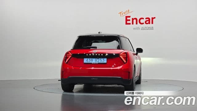 MINI Cooper Electric 4th Gen 4