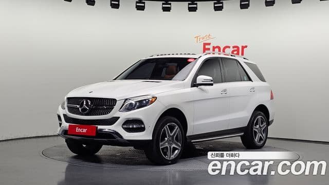 Mercedes-Benz GLE-Class W166