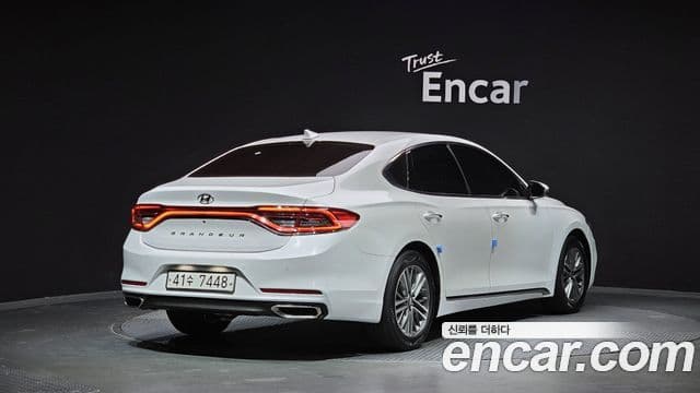 Hyundai Grandeur IG 2