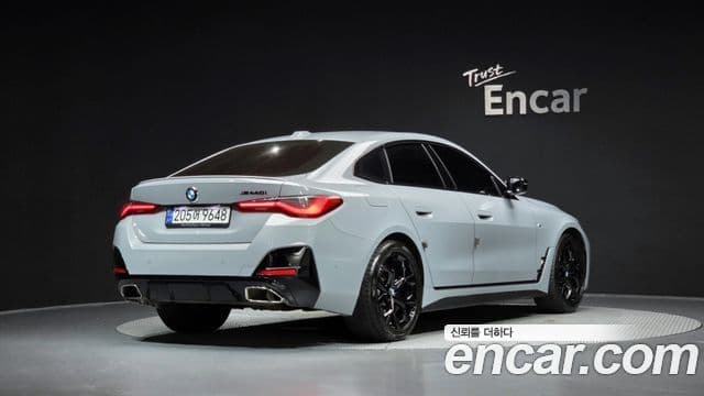 BMW 4 Series (G22) 2