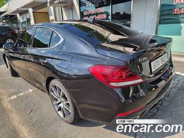 Genesis G70 4