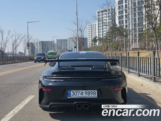 Porsche 911 (992) 3