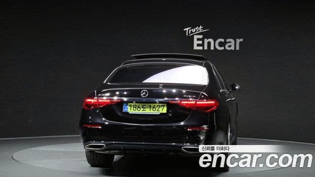 Mercedes-Benz S-Class W223 3