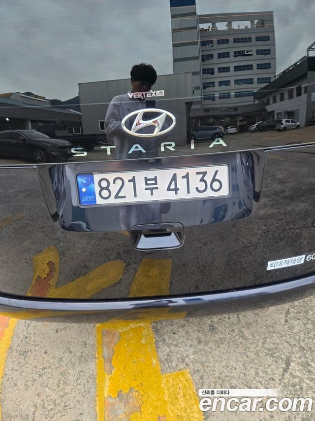 Hyundai Staria 3