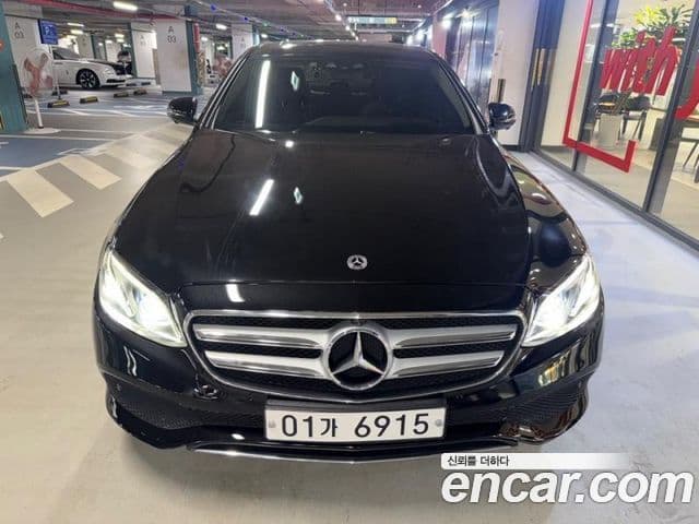 Mercedes-Benz E-Class W213 1