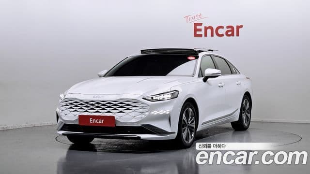 Kia K8 Hybrid — 1