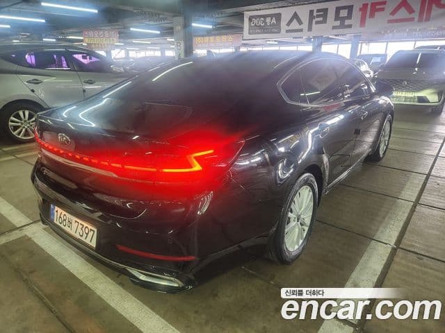 Kia K7 Premier 2