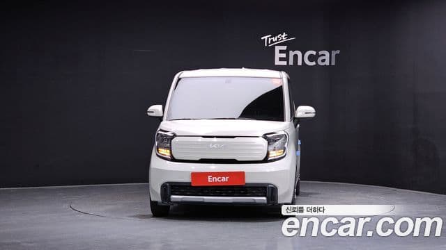 Kia The New Kia Ray 3