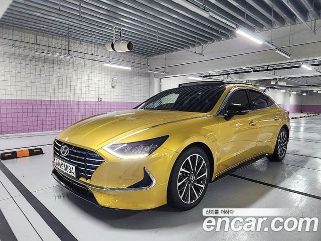 Hyundai Sonata (DN8) 2