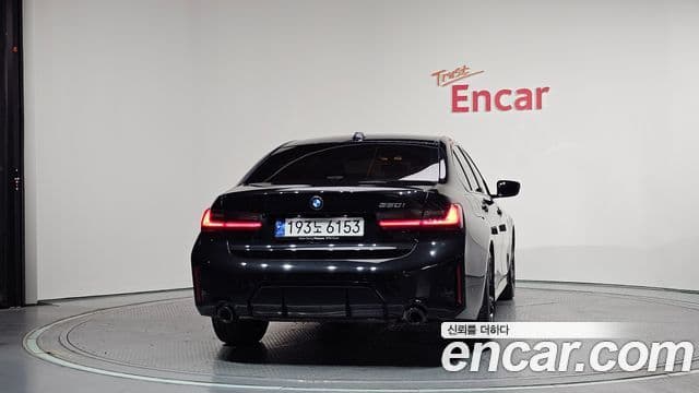 BMW 3 Series (G20) 3