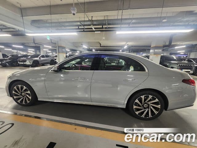 Mercedes-Benz E-Class W214 4