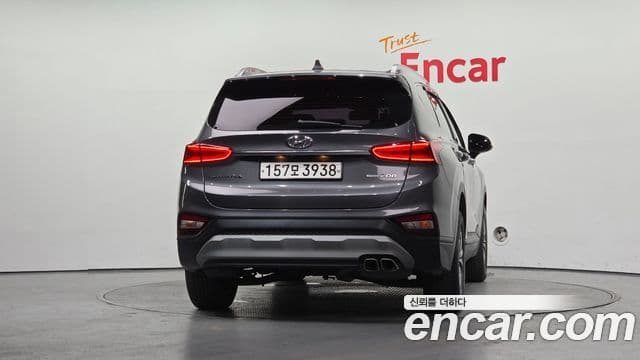Hyundai Santa Fe TM 3
