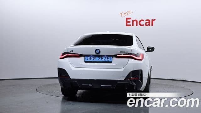 BMW i4 4