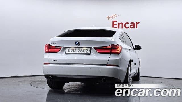 BMW 5 Series GT (F07) 3