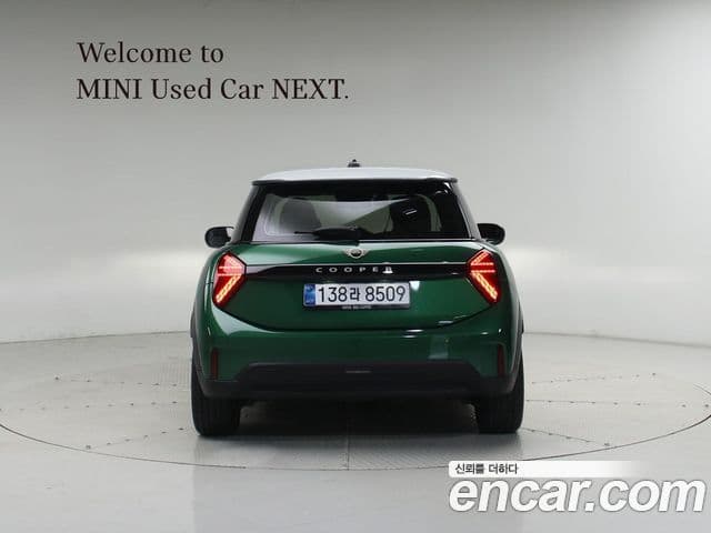 MINI Cooper C 4th Gen 3