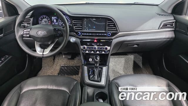 Hyundai The New Avante AD 4