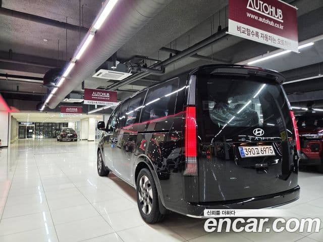 Hyundai The New Staria 3